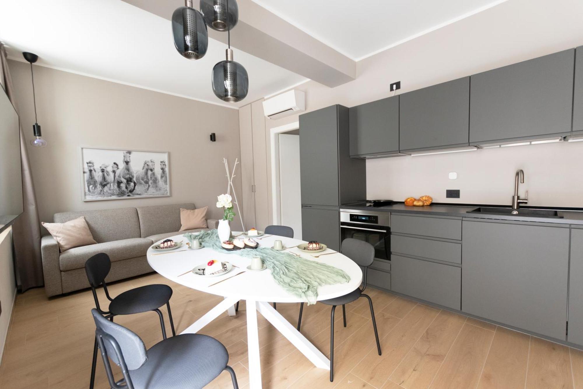 Ihost Luxury -free Parking- Plana 8 * Milano